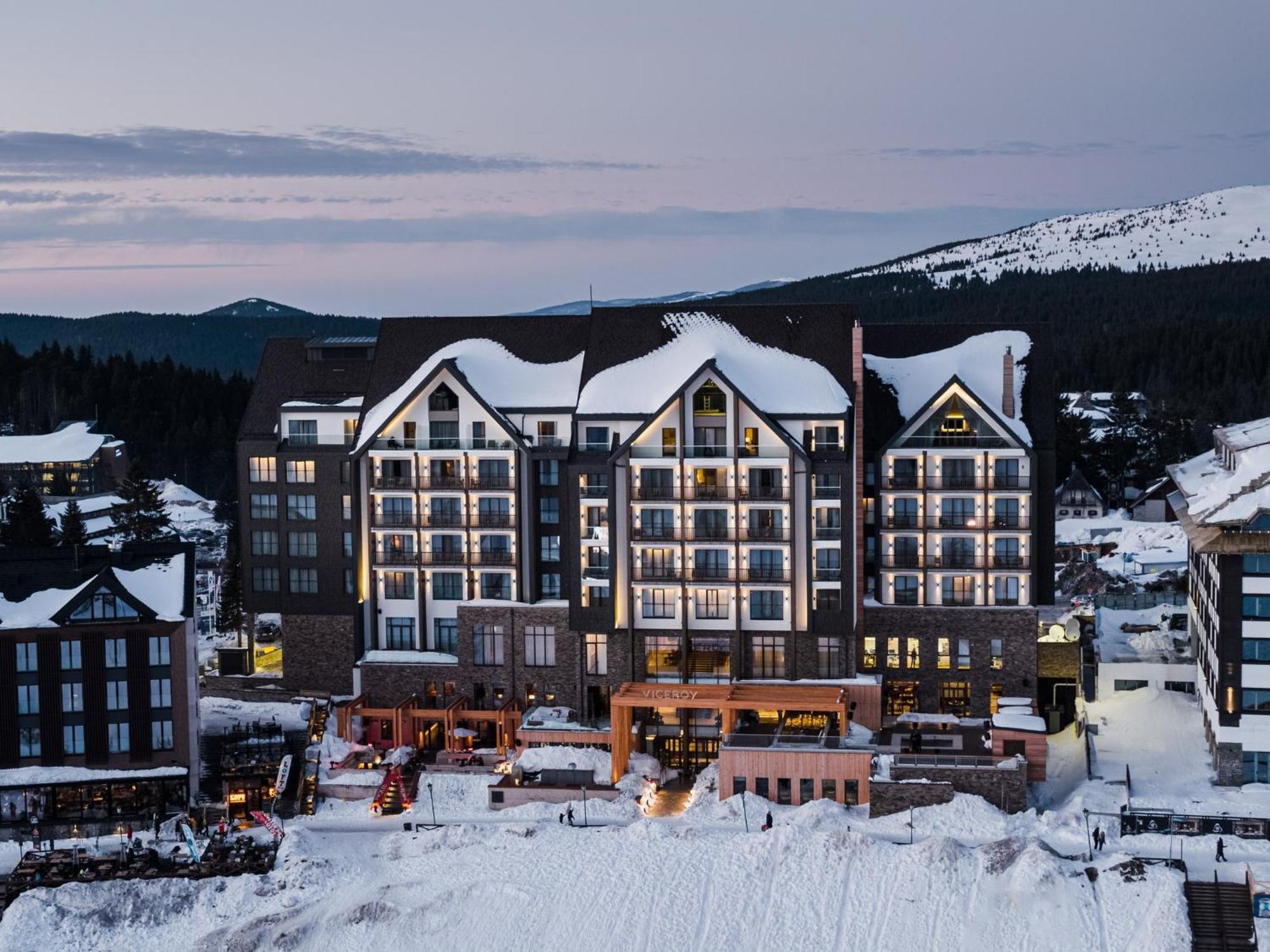 Viceroy Kopaonik Serbia ภายนอก รูปภาพ The Village at Sun Peaks